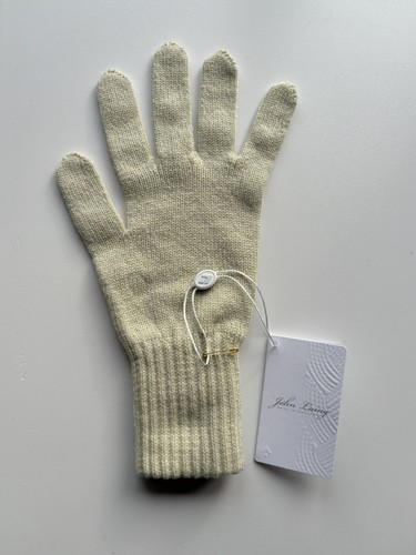 100 pure cashmere - 100%, john