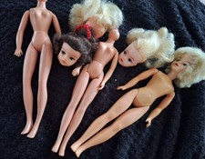 Vintage Sindy Dolls For Spares And Repairs