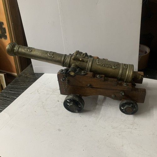 Vintage cannon brass wood - cannon-brass,,