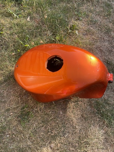 Aprilia 125 fuel tank cover - aprilia,