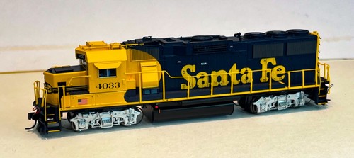 Walthers proto emd gp60 loco - proto,
