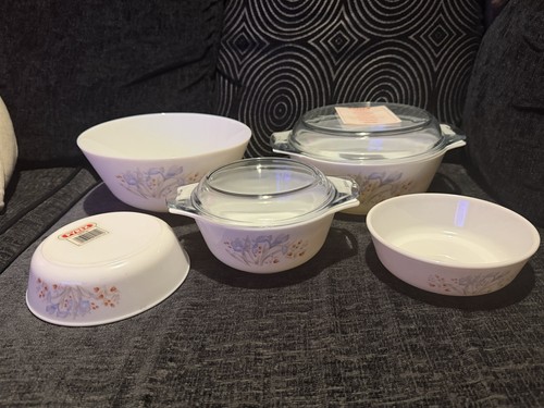 Vintage pyrex blue iris set - blue, of