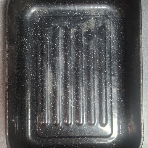 Black enamel rectangle - black,