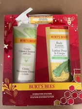 DAMAGED BOX -Burt’s Bees Giftset, Lip Balm, Body Lotion and Gentle Face Cleanser