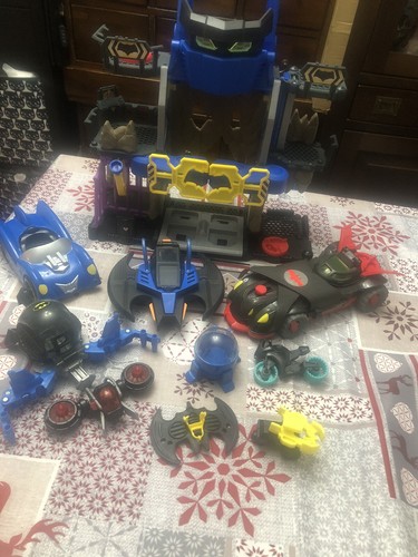 Batman payset robo bat cave - robo,