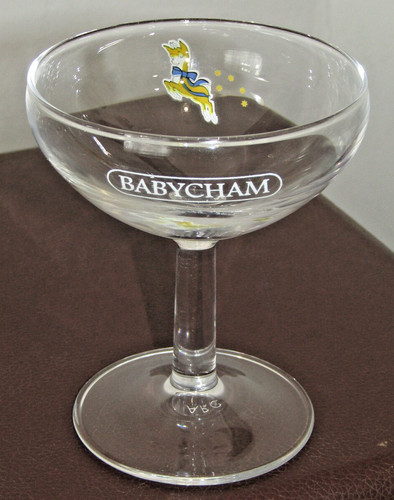 Rare 1980s babycham - rare, glass