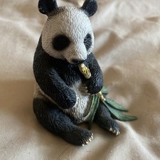 Schleich Giant Panda Bear With Bamboo - Retired 2011 #14664 Wildlife Zoo Animals