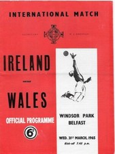 Northern Ireland v Wales 31/03/1965 British Home Championship at Windsor Park