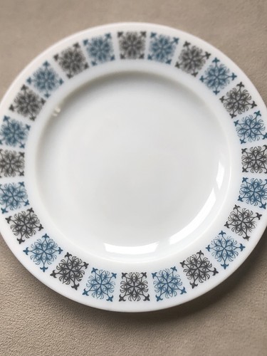Jaj pyrex chelsea pattern - jaj,