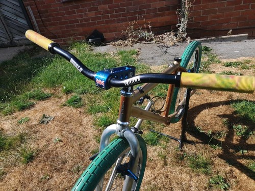 Retro azonic world force riser - force,