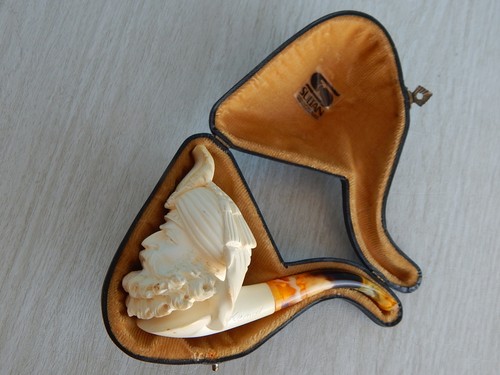 Meerschaum pipes vintage - pipes,