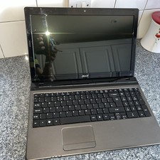 Acer Aspire 5750 Laptop  Win 10 fully working with charger and laptop bag
