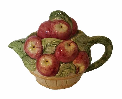 Hand painted apple - apple, basket