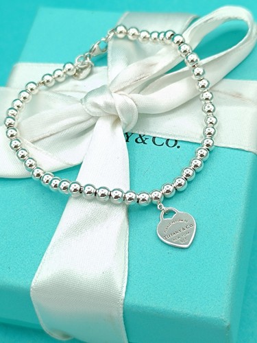 Return tiffany co - return,