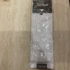 Brand New Titleist Trifold