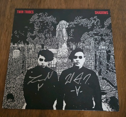 Twin tribes shadows - twin, –