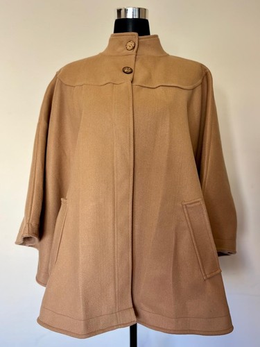 Womens camel wool - camel, cape