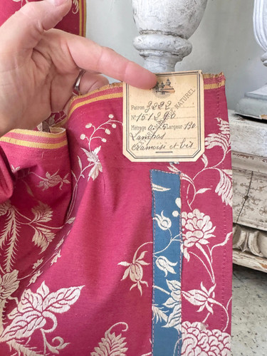 59x51 antique french silk - 59x51,