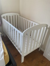 Baby  Bed  