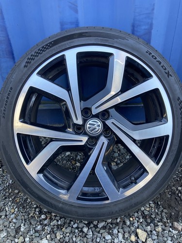 Single genuine polo gti - single,