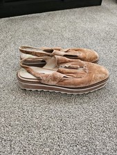 Zara Women's Velvet Slingback