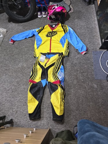 Motocross helmet and suit - helmet,