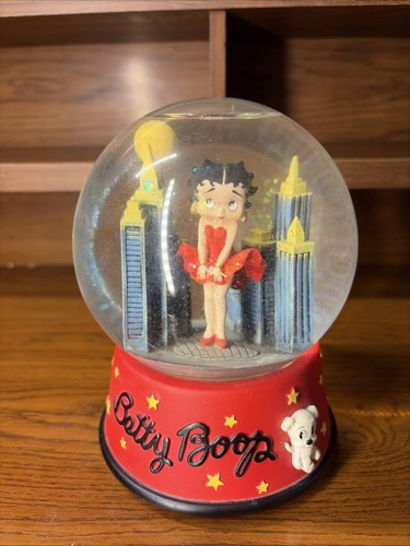 Betty boop snow globe san - snow,