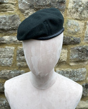Rifles Beret Dark Green Light
