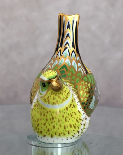 Royal crown derby greenfinch - crown,