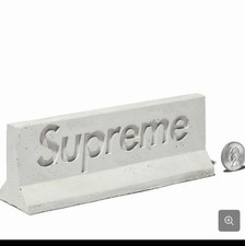 Supreme®/Mini Materials 1:12
