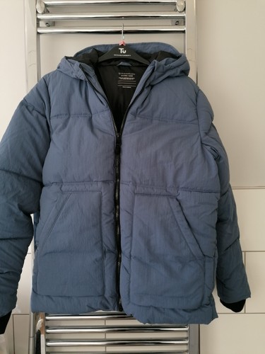 Blue puffa jacket - jacket, age