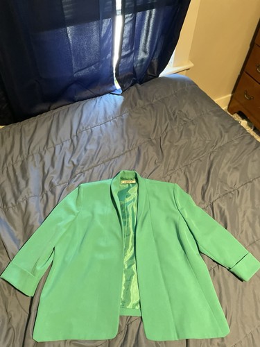 Kasper green open front lined - open,