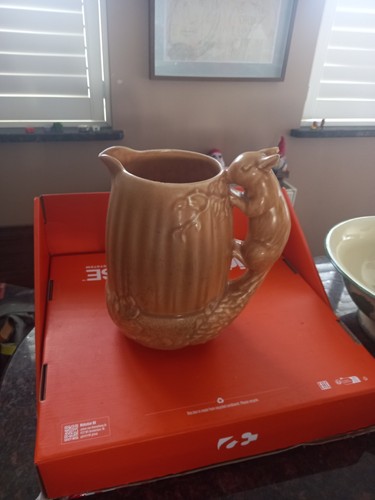 Gorgeous vintage sylvac - gorgeous,