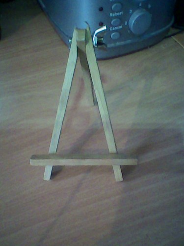 Art display easel - art,