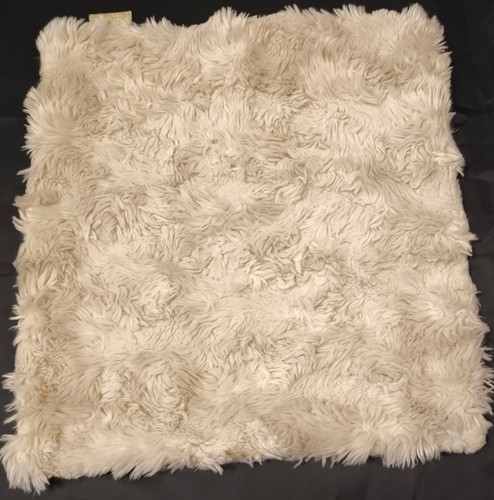 Luxe fur faux - faux, cream