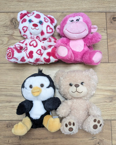 Build bear smallfry buddies - bear,