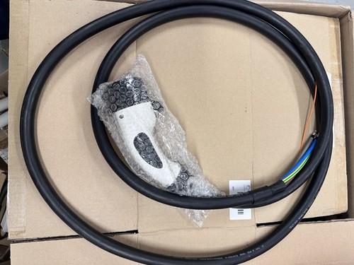 Type charging cable open - ev,