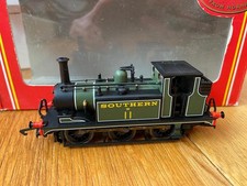 Hornby R2100 SR Terrier No 11