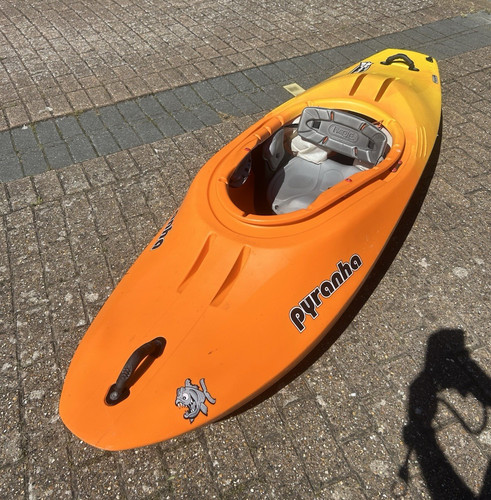Pyranha stretch kayak - pyranha,