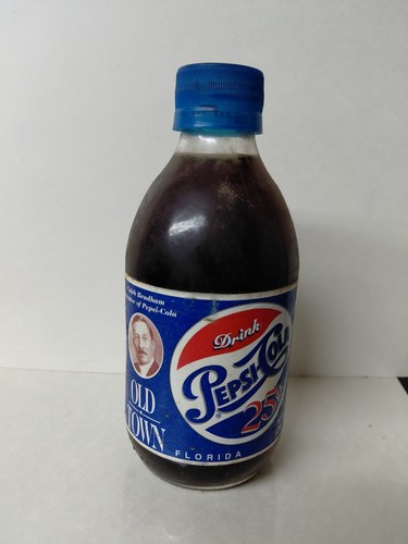 Vintage pepsi cola - cola, full