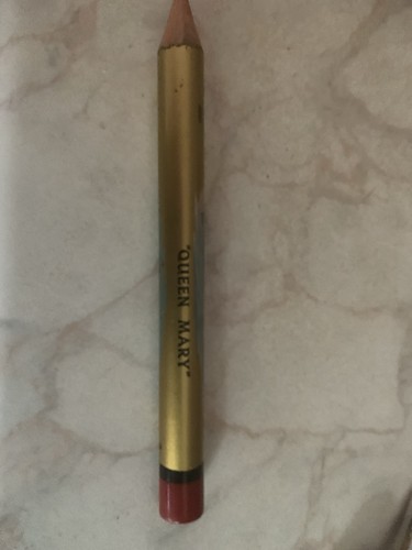 Queen mary red lip liner - queen,