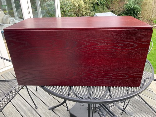 Floating record cabinet - record,