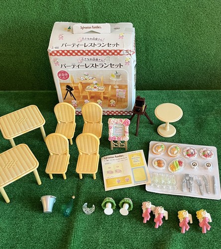 Sylvanian families small shop - families,
