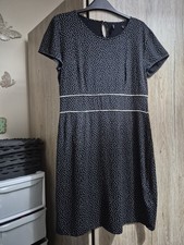Womens Dress Size Large - Free