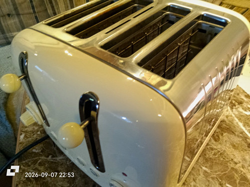 Dualit slice toaster - dualit, 4-slice