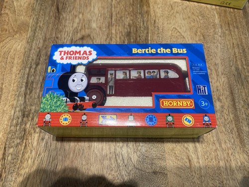 Hornby railways thomas - hornby,