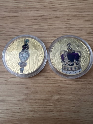 Pair king charles iii - king,