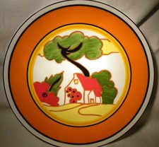 WEDGWOOD CLARICE CLIFF  8" LTD