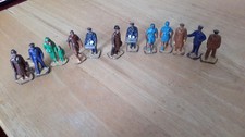 12 HORNBY O GAUGE PAINTED LEAD