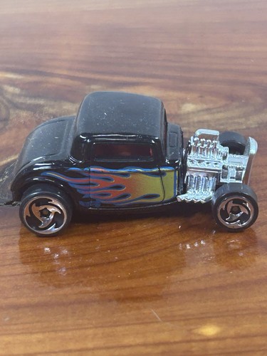 1997 hot wheels 1932 black - 1997,